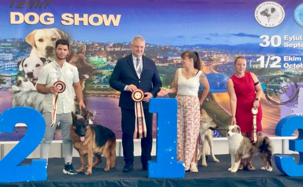 İzmir yarışmasında büyük başarı
