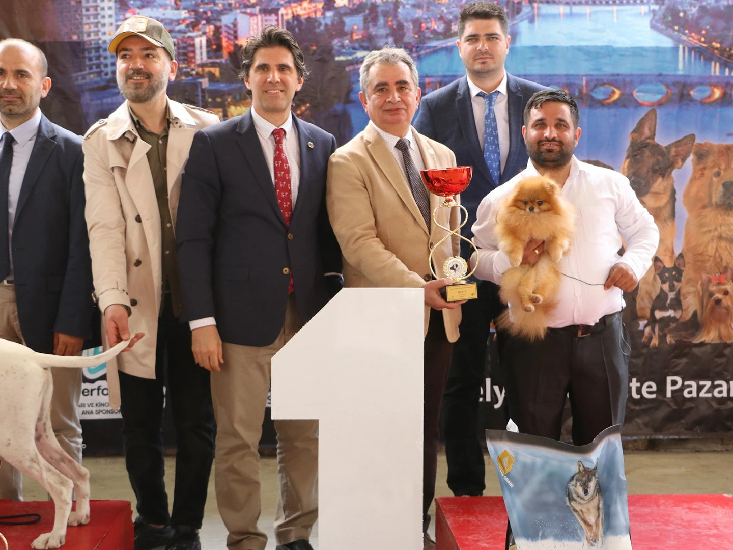 Petworld-Elityavru 2022 yılında 2'de 2 yaptı